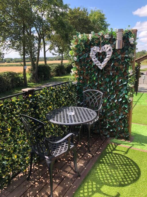 Couple's With Hot Tub Holiday home